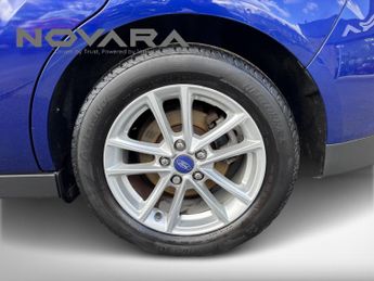 Ford C-Max 1.0T EcoBoost Zetec MPV 5dr Petrol Manual Euro 6 (s/s) (125 ps)