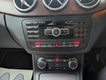 Mercedes-Benz B Class 1.6 B180 SE MPV 5dr Petrol 7G-DCT Euro 6 (s/s) (122 ps)