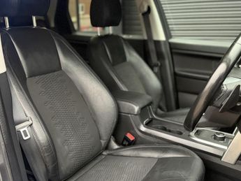 Land Rover Discovery Sport 2.0 TD4 SE Tech SUV 5dr Diesel Auto 4WD Euro 6 (s/s) (180 ps)