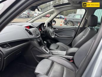Vauxhall Zafira Tourer 2.0 CDTi Elite MPV 5dr Diesel Auto Euro 5 (165 ps)
