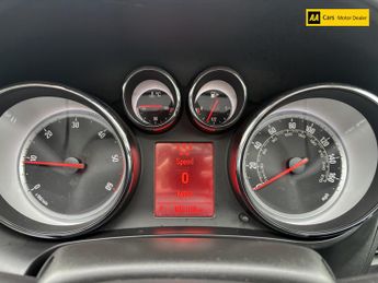 Vauxhall Zafira Tourer 2.0 CDTi Elite MPV 5dr Diesel Auto Euro 5 (165 ps)