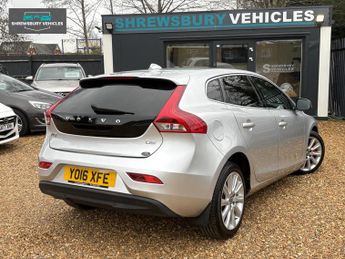 Volvo V40 2.0 D2 SE Lux Nav Hatchback 5dr Diesel Auto Euro 6 (s/s) (120 ps