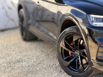 Audi Q5 2.0 TDI 40 S line SUV 5dr Diesel S Tronic quattro Euro 6 (s/s) (