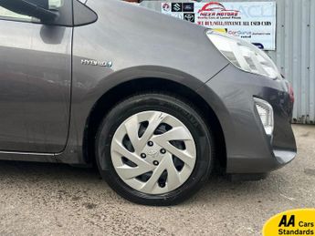 Toyota Yaris 1.5 VVT-h Active Hatchback 5dr Petrol Hybrid E-CVT Euro 6 (101 p