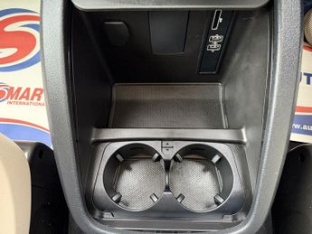 Mercedes-Benz V Class 2.0 V300d Sport MPV 5dr Diesel G-Tronic+ Euro 6 (s/s) XLWB (239 