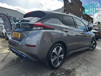 Nissan Leaf 40kWh N-Connecta Hatchback 5dr Electric Auto (150 ps)