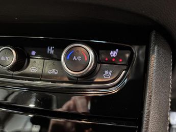 Vauxhall Grandland X 1.2 Turbo Elite Nav SUV 5dr Petrol Manual 6Spd Euro 6 (s/s) (130