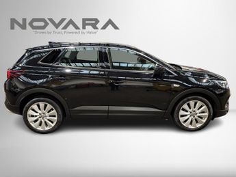 Vauxhall Grandland X 1.2 Turbo Elite Nav SUV 5dr Petrol Manual 6Spd Euro 6 (s/s) (130