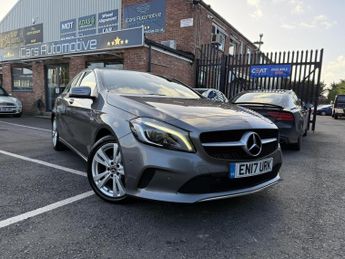 Mercedes-Benz A Class 1.5 A180d Sport (Premium) Hatchback 5dr Diesel 7G-DCT Euro 6 (s/