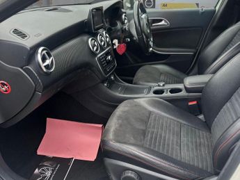 Mercedes-Benz A Class 2.1 A220 CDI AMG Sport Hatchback 5dr Diesel 7G-DCT Euro 6 (s/s) 