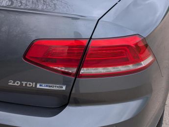 Volkswagen Passat 2.0 TDI BlueMotion Tech SE Business Saloon 4dr Diesel DSG Euro 6