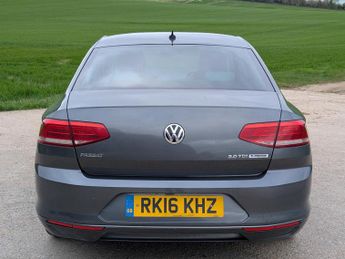 Volkswagen Passat 2.0 TDI BlueMotion Tech SE Business Saloon 4dr Diesel DSG Euro 6