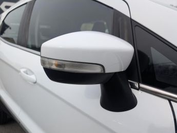 Ford EcoSport 1.0T EcoBoost Titanium SUV 5dr Petrol Manual Euro 6 (s/s) (125 p