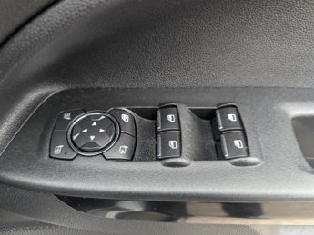 Ford EcoSport 1.0T EcoBoost Titanium SUV 5dr Petrol Manual Euro 6 (s/s) (125 p