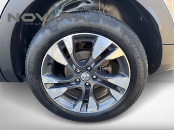 Vauxhall Grandland X 1.2 Turbo SE Premium SUV 5dr Petrol Manual Euro 6 (s/s) (130 ps)