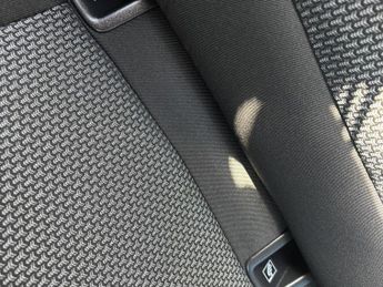 Vauxhall Grandland X 1.2 Turbo SE Premium SUV 5dr Petrol Manual Euro 6 (s/s) (130 ps)