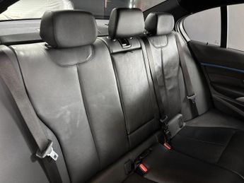 BMW 3 Series 2.0 330e 7.6kWh M Sport Saloon 4dr Petrol Plug-in Hybrid Auto Eu