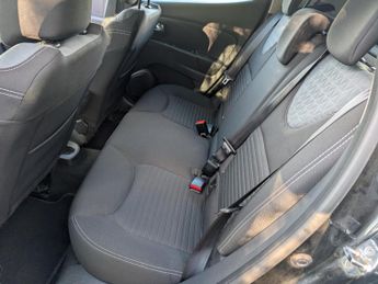 Renault Clio 1.5 dCi Dynamique S MediaNav Hatchback 5dr Diesel EDC Euro 5 (90