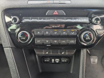 Kia Sportage 1.7 CRDi 3 SUV 5dr Diesel Manual Euro 6 (s/s) (114 bhp)