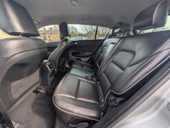 Kia Sportage 1.7 CRDi 3 SUV 5dr Diesel Manual Euro 6 (s/s) (114 bhp)