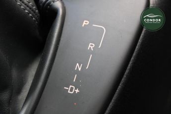 Mercedes-Benz Viano 3.0 CDI Ambiente MPV 5dr Diesel Automatic RWD L1 H1 (226 g/km, 2