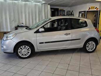 Renault Clio 1.2 I-Music Hatchback 3dr Petrol Manual Euro 5 (75 ps)