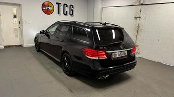 Mercedes-Benz E Class 2.1 E220 BlueTEC AMG Night Edition Estate 5dr Diesel G-Tronic+ E