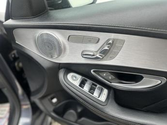 Mercedes-Benz C Class 2.1 C250d AMG Line (Premium Plus) Saloon 4dr Diesel 7G-Tronic+ E