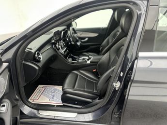 Mercedes-Benz C Class 2.1 C250d AMG Line (Premium Plus) Saloon 4dr Diesel 7G-Tronic+ E