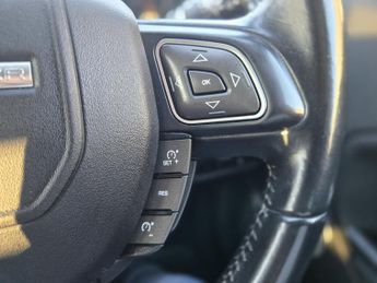 Land Rover Range Rover Evoque 2.0 TD4 SE Tech SUV 5dr Diesel Auto 4WD Euro 6 (s/s) (180 ps)