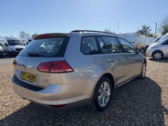 Volkswagen Golf 1.6 TDI BlueMotion Tech SE Estate 5dr Diesel DSG Euro 5 (s/s) (1