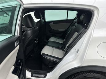 Kia Sportage 2.0 CRDi GT-Line SUV 5dr Diesel Auto AWD Euro 6 (134 bhp)