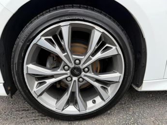 Ford Focus 1.0T EcoBoost ST-Line Hatchback 5dr Petrol Manual Euro 6 (s/s) (