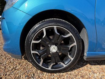 Citroen DS3 1.6 VTi DStyle Plus Hatchback 3dr Petrol Manual Euro 5 (120 ps)