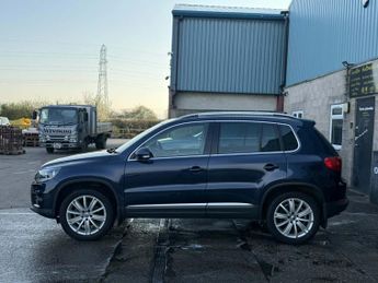 Volkswagen Tiguan 2.0 TDI BlueMotion Tech Match SUV 5dr Diesel DSG 4WD Euro 5 (s/s