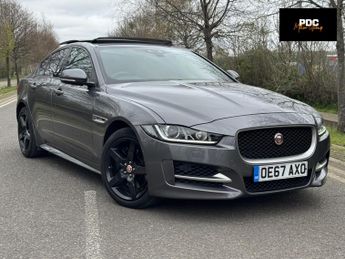 Jaguar XE 2.0d R-Sport Saloon 4dr Diesel Auto AWD Euro 6 (s/s) (180 ps)