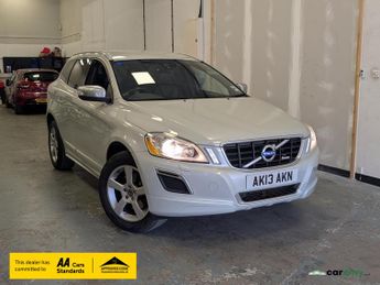 Volvo XC60 2.4 D5 R-Design Nav SUV 5dr Diesel Geartronic AWD Euro 5 (215 ps