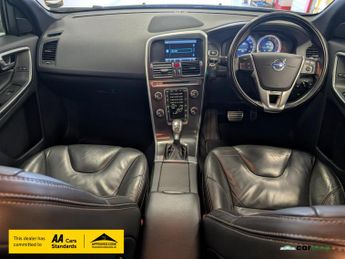 Volvo XC60 2.4 D5 R-Design Nav SUV 5dr Diesel Geartronic AWD Euro 5 (215 ps