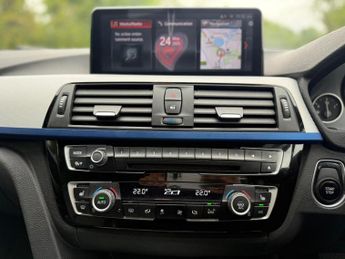 BMW 3 Series 2.0 330e 7.6kWh M Sport Saloon 4dr Petrol Plug-in Hybrid Auto Eu