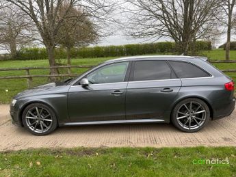 Audi RS4 Avant 4.2 FSI V8 Estate 5dr Petrol S Tronic quattro Euro 5 (450 ps)