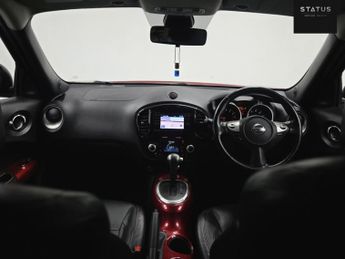 Nissan Juke 1.6 Tekna SUV 5dr Petrol CVT Euro 5 (117 ps)