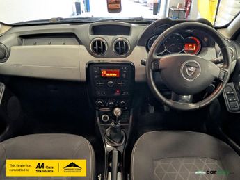 Dacia Duster 1.5 dCi Laureate SUV 5dr Diesel Manual 4WD Euro 5 (110 ps)
