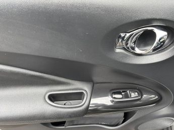 Nissan Juke 1.2 DIG-T Tekna SUV 5dr Petrol Manual Euro 6 (s/s) (115 ps)