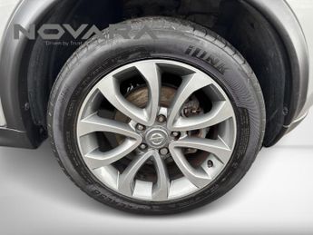 Nissan Juke 1.2 DIG-T Tekna SUV 5dr Petrol Manual Euro 6 (s/s) (115 ps)