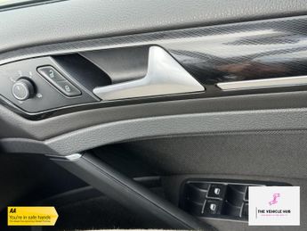 Volkswagen Golf 2.0 TSI BlueMotion Tech GTI Performance Hatchback 5dr Petrol DSG