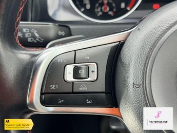 Volkswagen Golf 2.0 TSI BlueMotion Tech GTI Performance Hatchback 5dr Petrol DSG