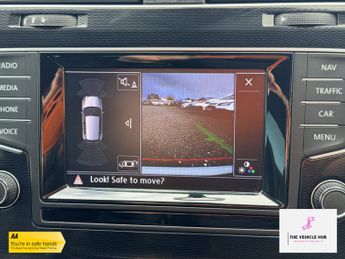 Volkswagen Golf 2.0 TSI BlueMotion Tech GTI Performance Hatchback 5dr Petrol DSG