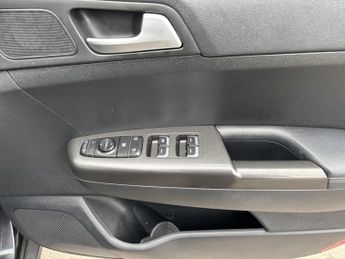 Kia Sportage 1.6 GDi 2 SUV 5dr Petrol Manual Euro 6 (s/s) (130 bhp)