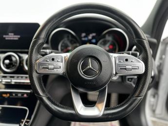Mercedes-Benz C Class 2.0 C220d AMG Line (Premium) Saloon 4dr Diesel G-Tronic+ Euro 6 
