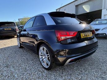 Audi A1 1.4 TFSI S line Hatchback 3dr Petrol S Tronic Euro 5 (s/s) (122 